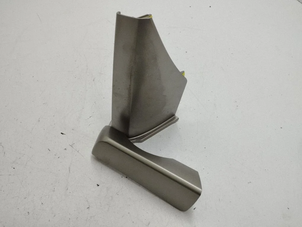 Panel trim 5547442040