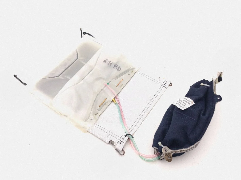 Seat pressure sensor 1000140632