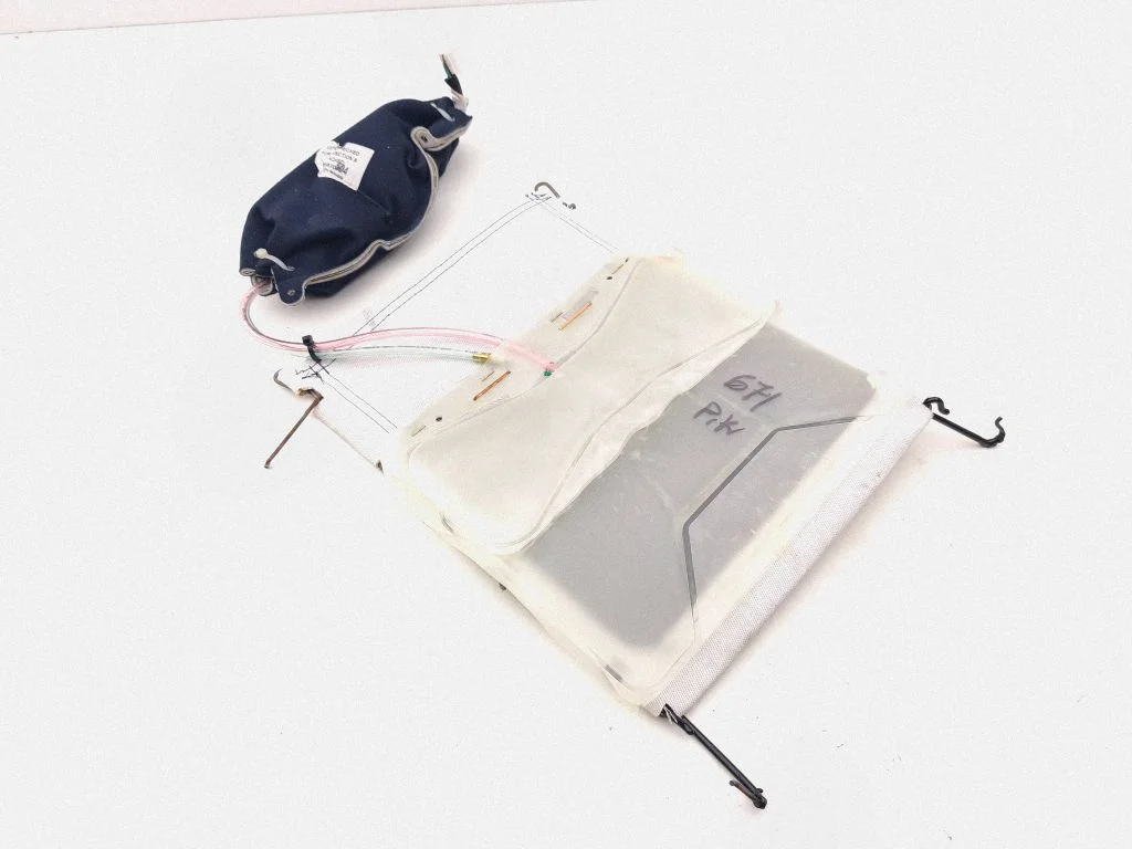 Seat pressure sensor 1000140632