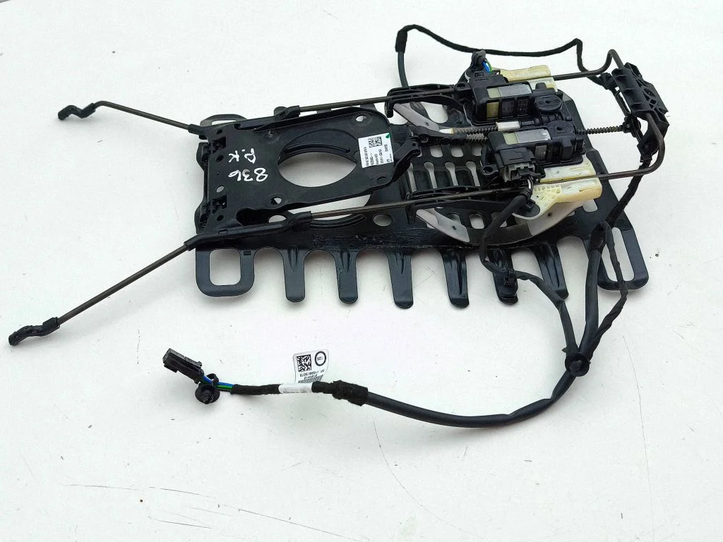 Seat pressure sensor 181211630153