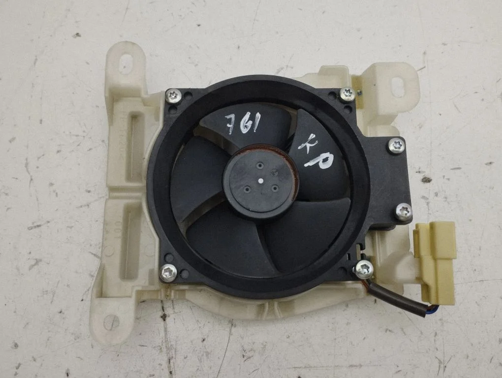 Seat fan/blower – front left