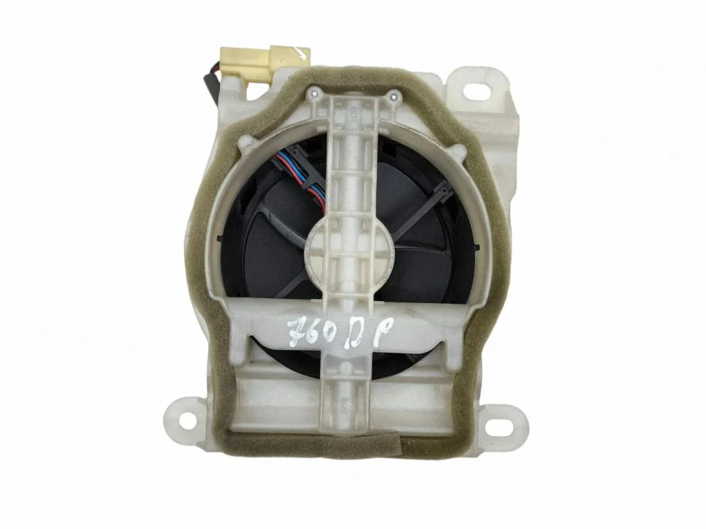 Seat fan/blower – right