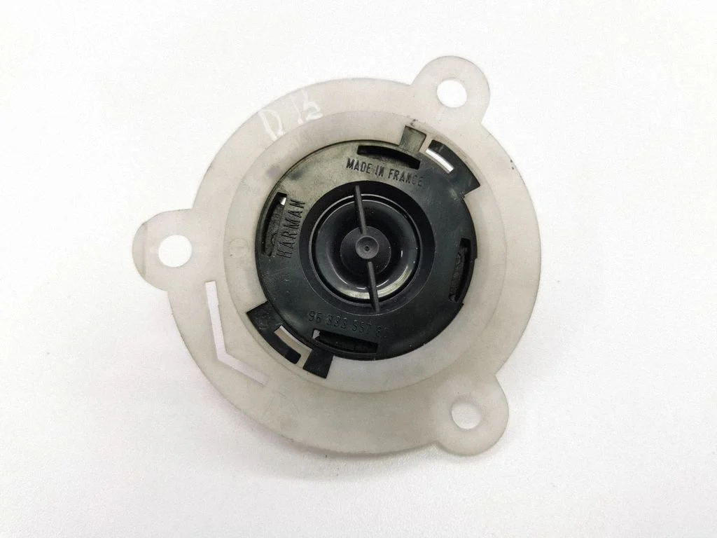 High frequency speaker in the rear doors