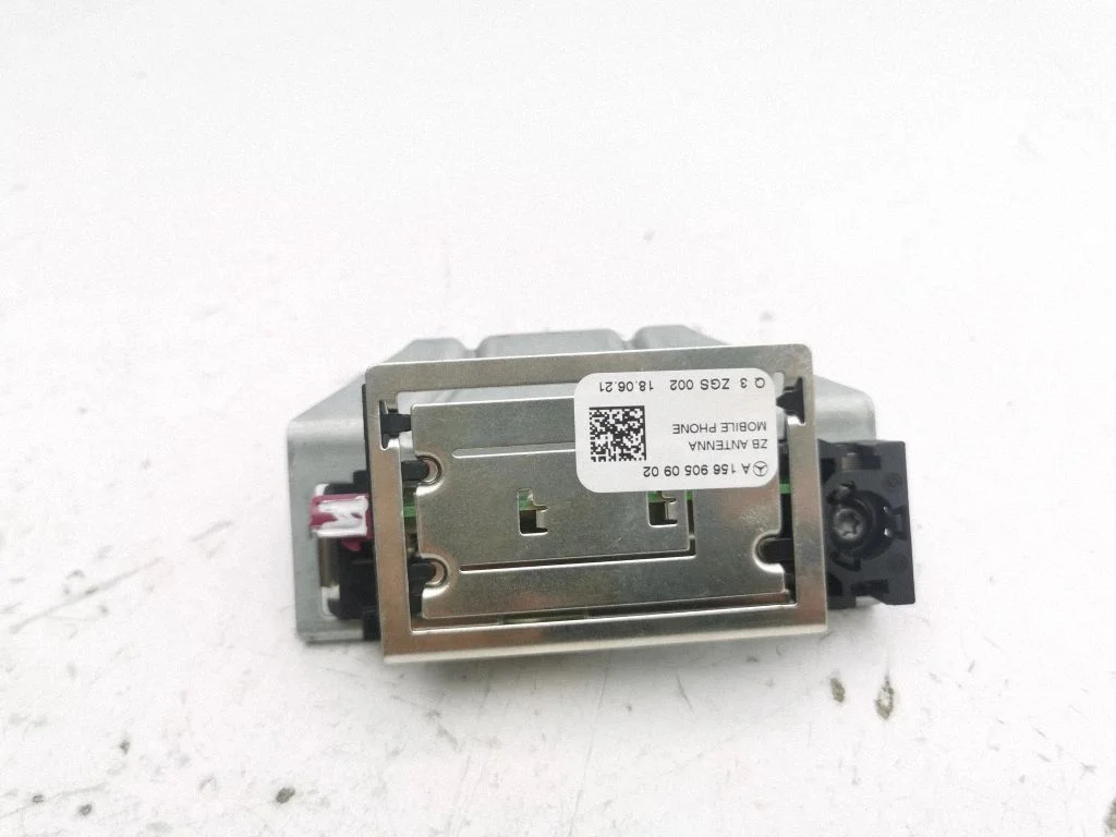 Antenna control unit A1569050902