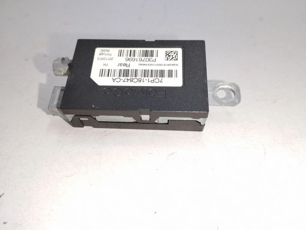 Antenna control unit – Volvo S60 (2011-2013)