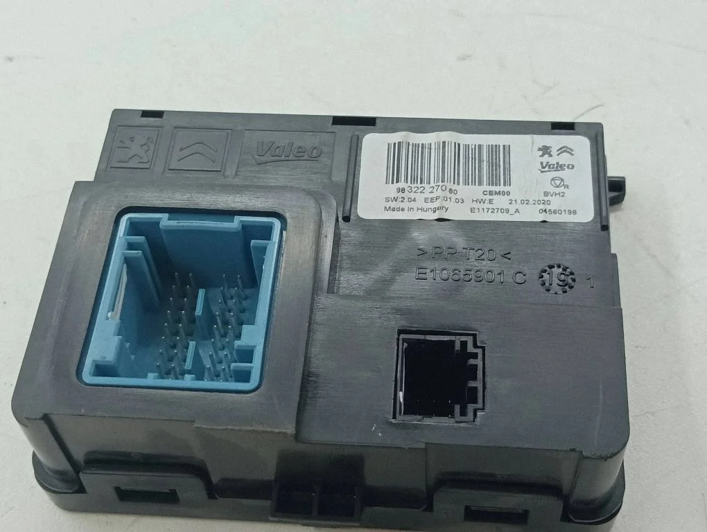 Gaisa kondicioniera/apsildes vadības bloks 9832227080