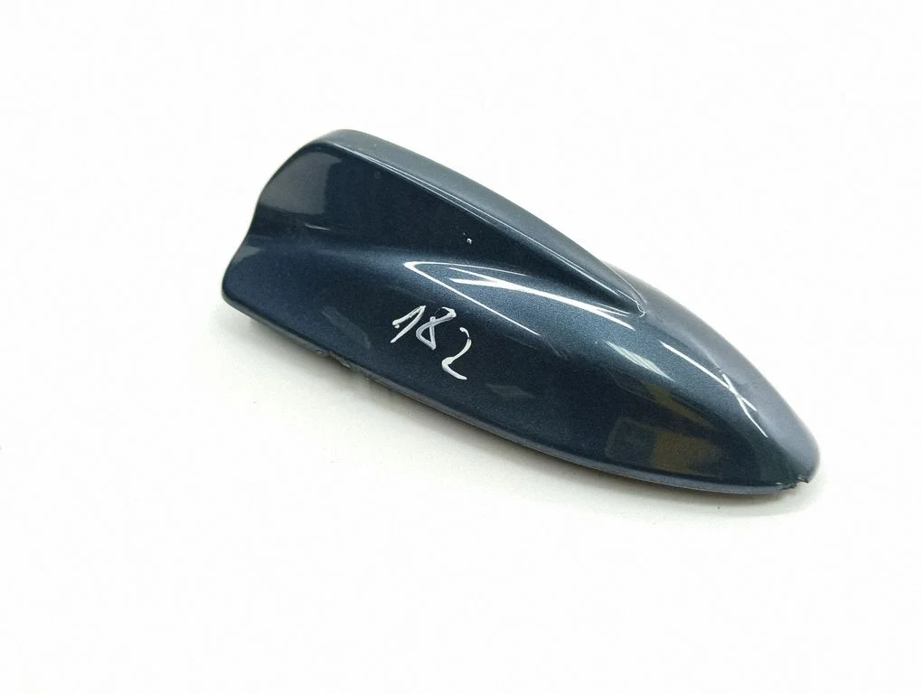 Katuse (GPS-)antenni kate – Volvo V50 (2008-2012)