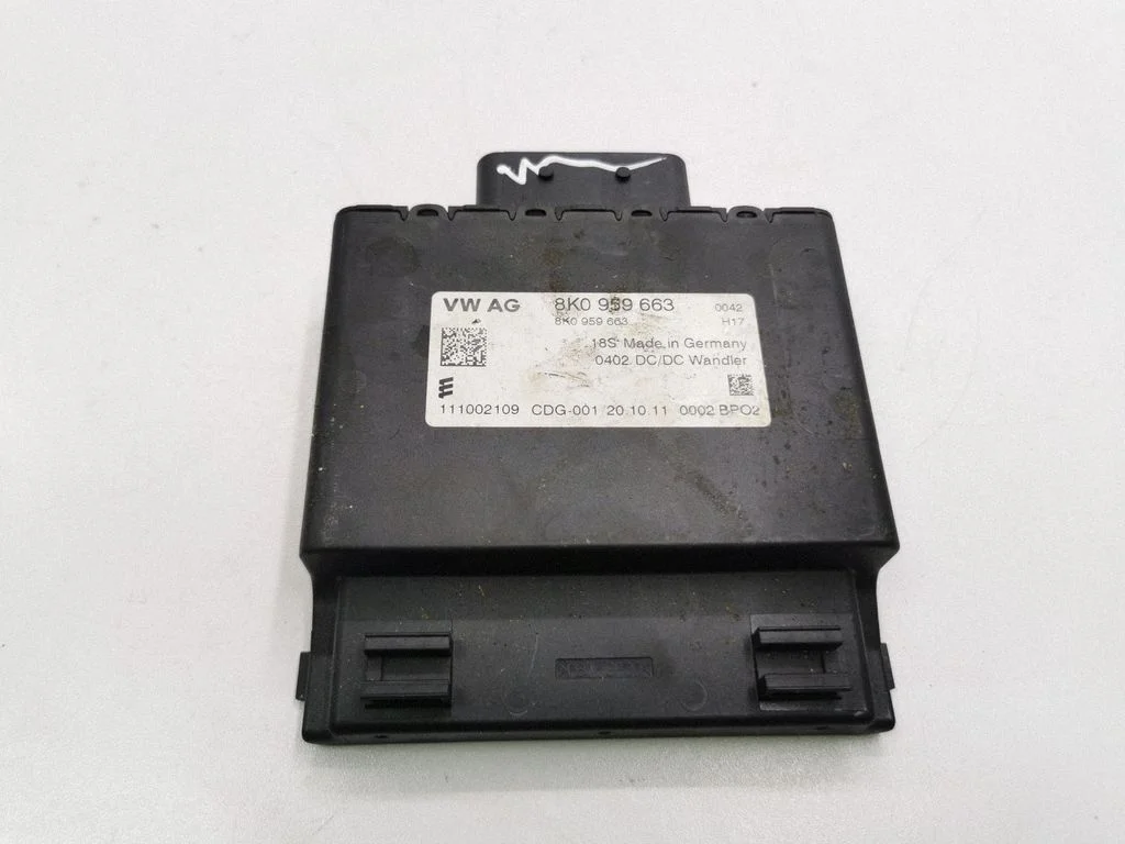 Voltage converter/converter module – Audi A6 S6 C7 4G (2011-2018)