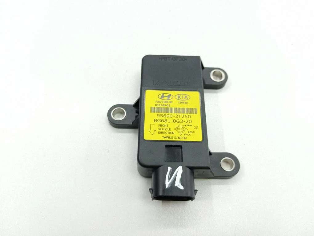 ESP (stabilitātes sistēmas) vadības bloks – Hyundai i40 (2011-)