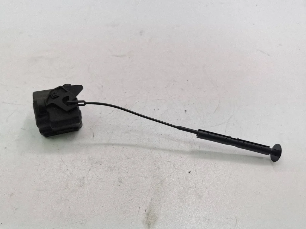 Fuel tank cap lock motor A2048990050