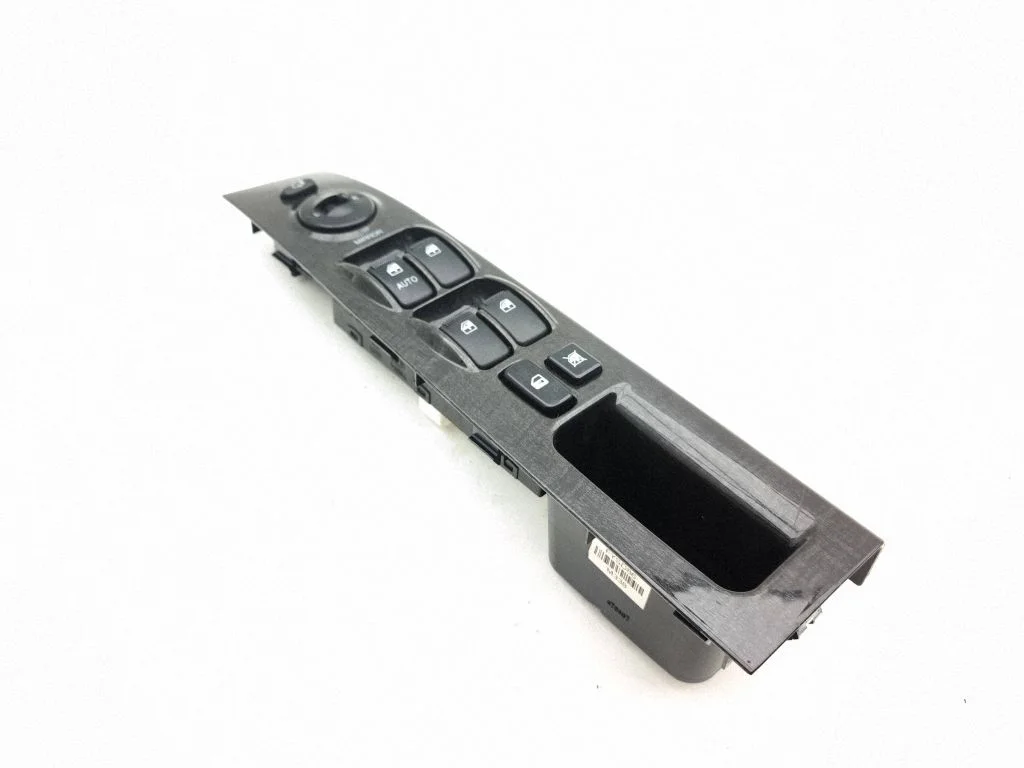 A set of switches 478494