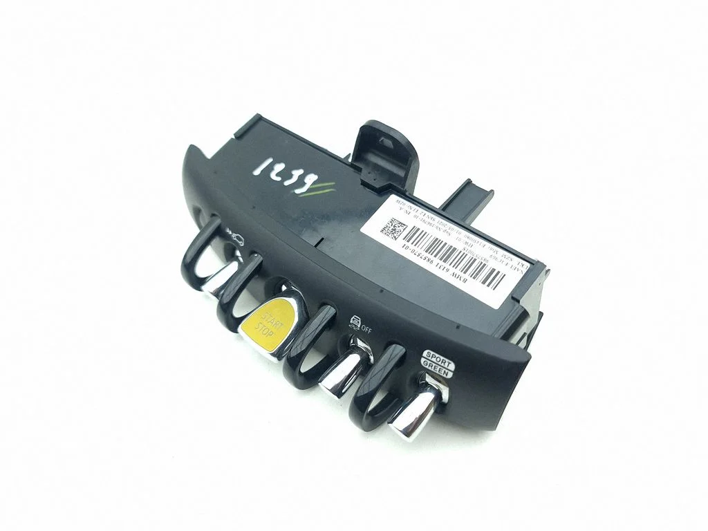 A set of switches 9857570