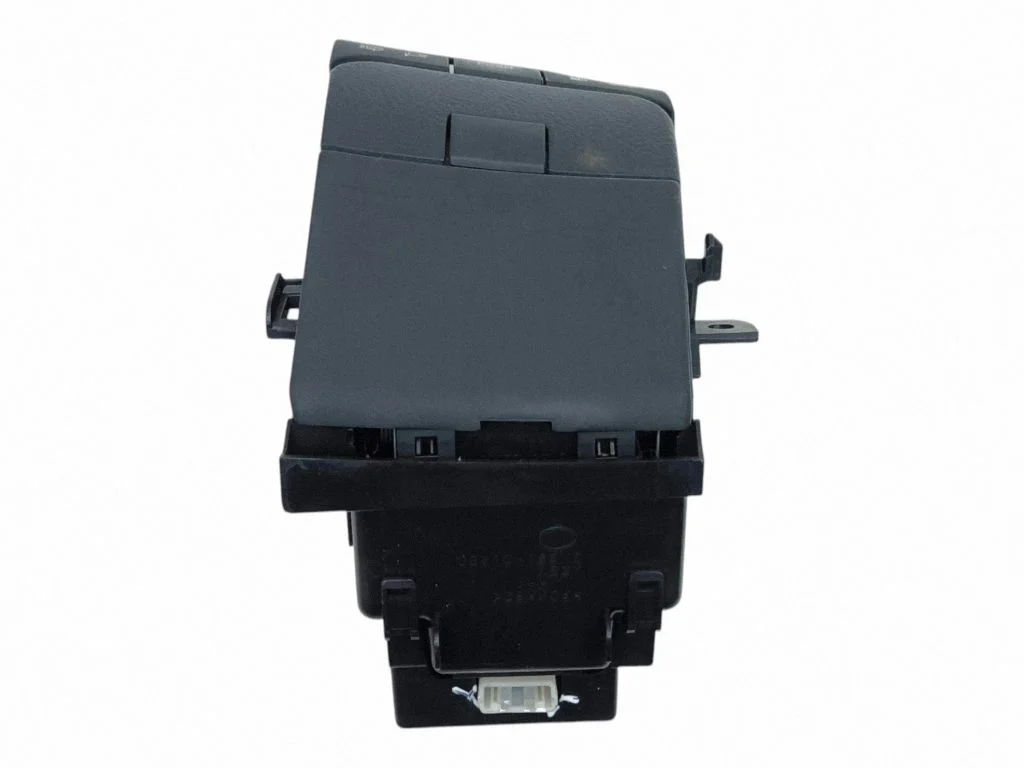 A set of switches – Lexus GS 300 350 430 450H (2005-2012)