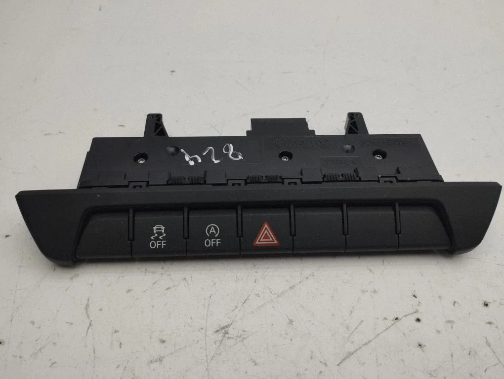 A set of switches 82A925301AE
