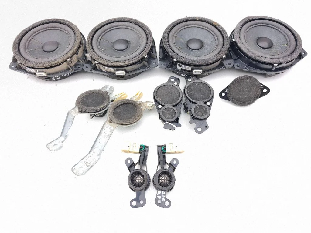 Audio system kit 861600WB10