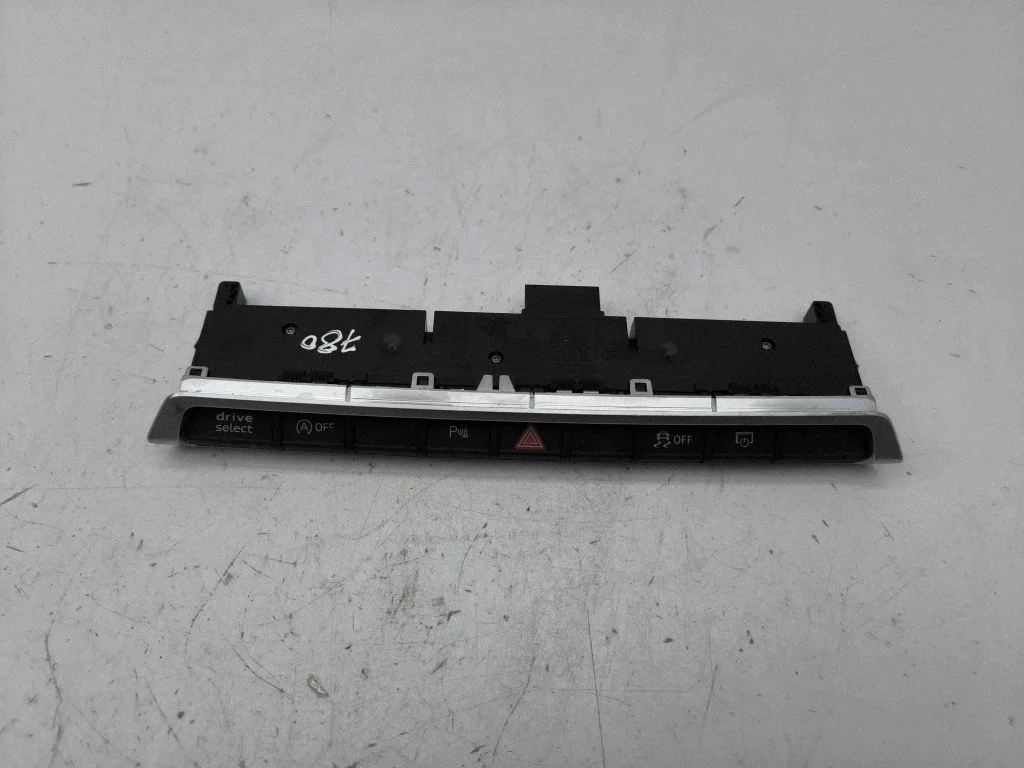 A set of switches 81A925301K