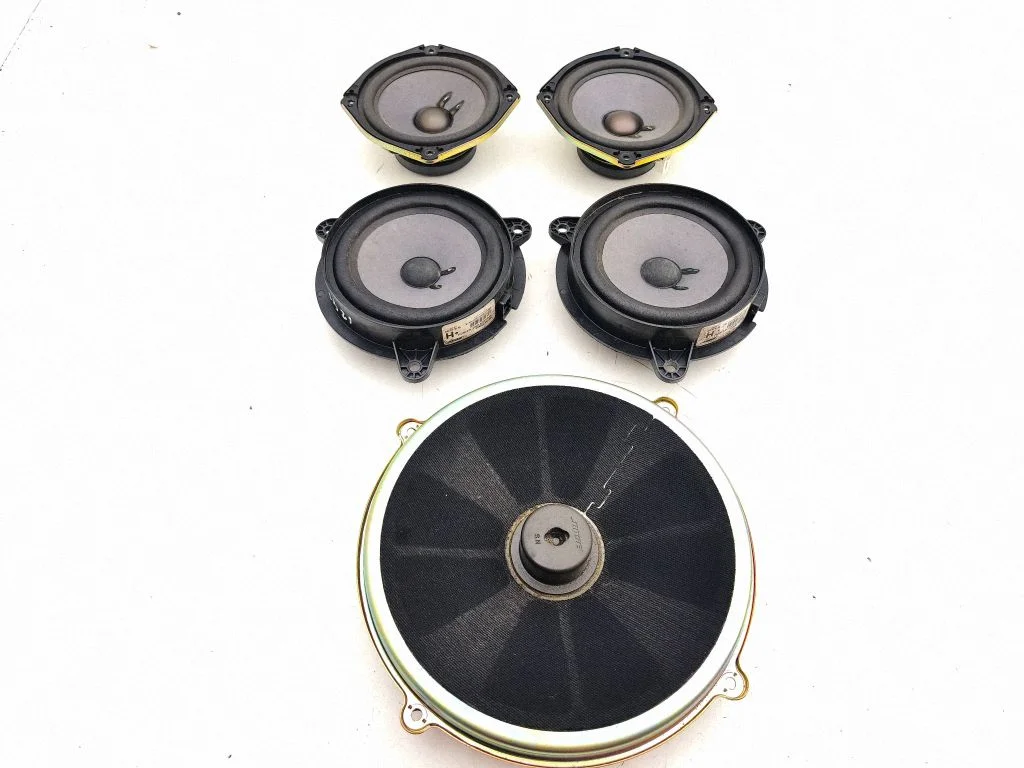 Zestaw audio – komplet 28138CD000