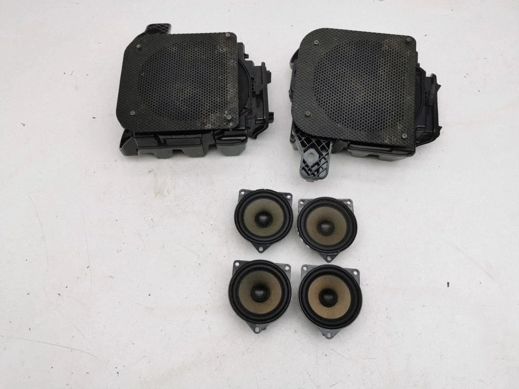 Helisüsteemi komplekt 9804157