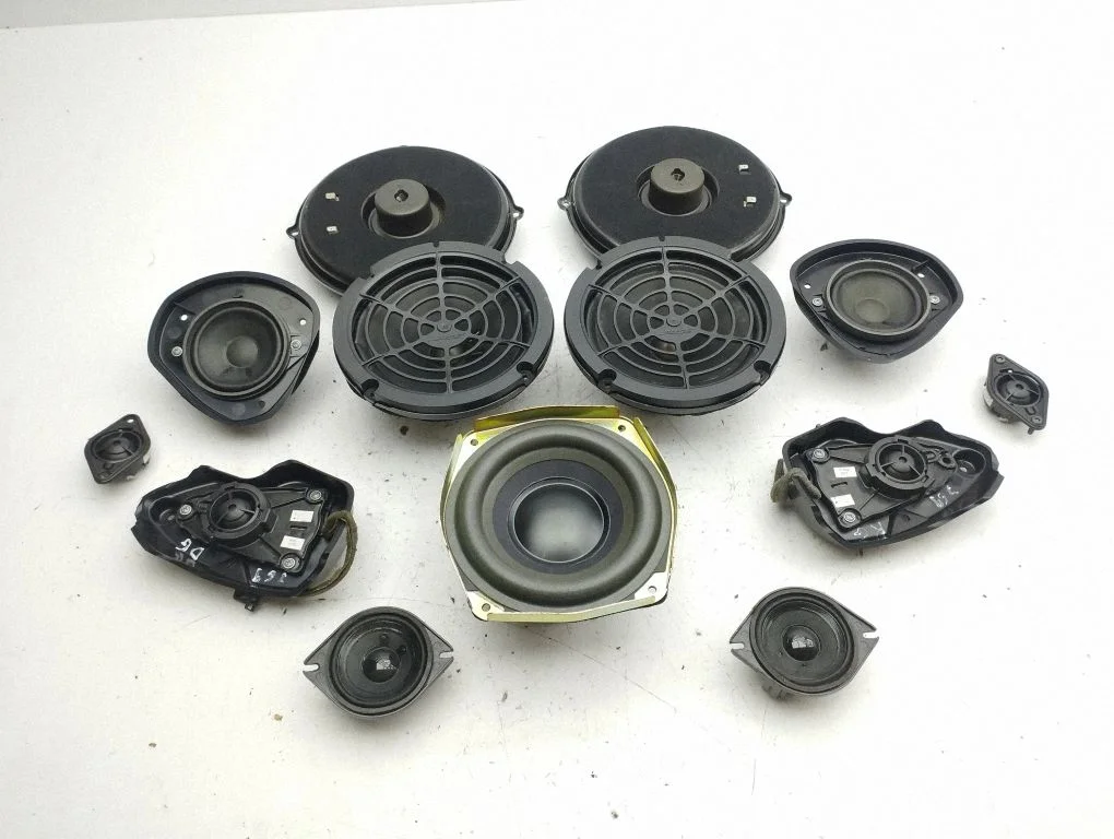 Audio system kit 7L5035561