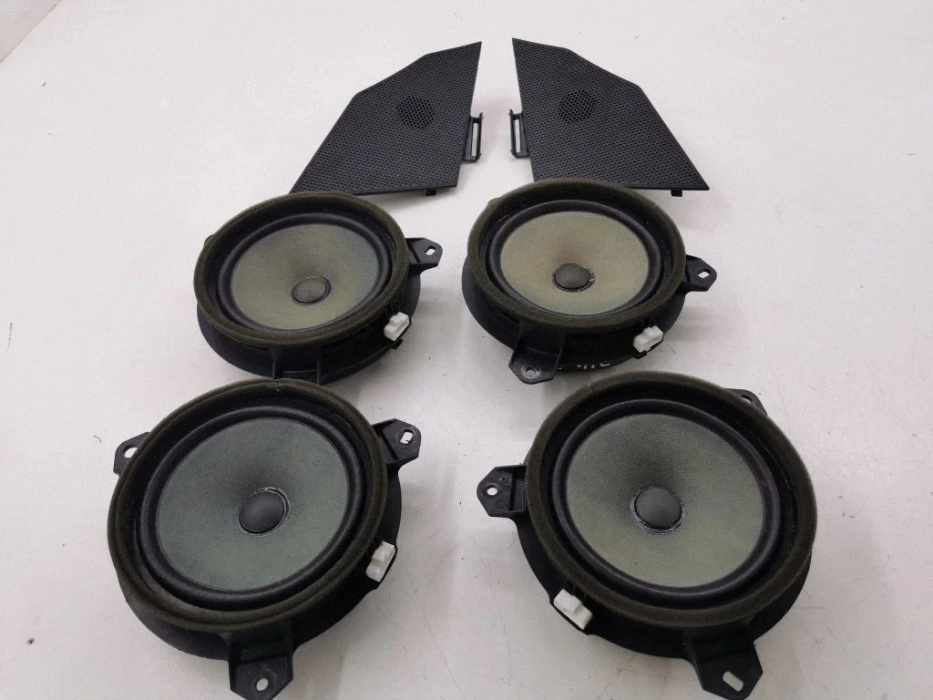 Zestaw audio – komplet 861600D370