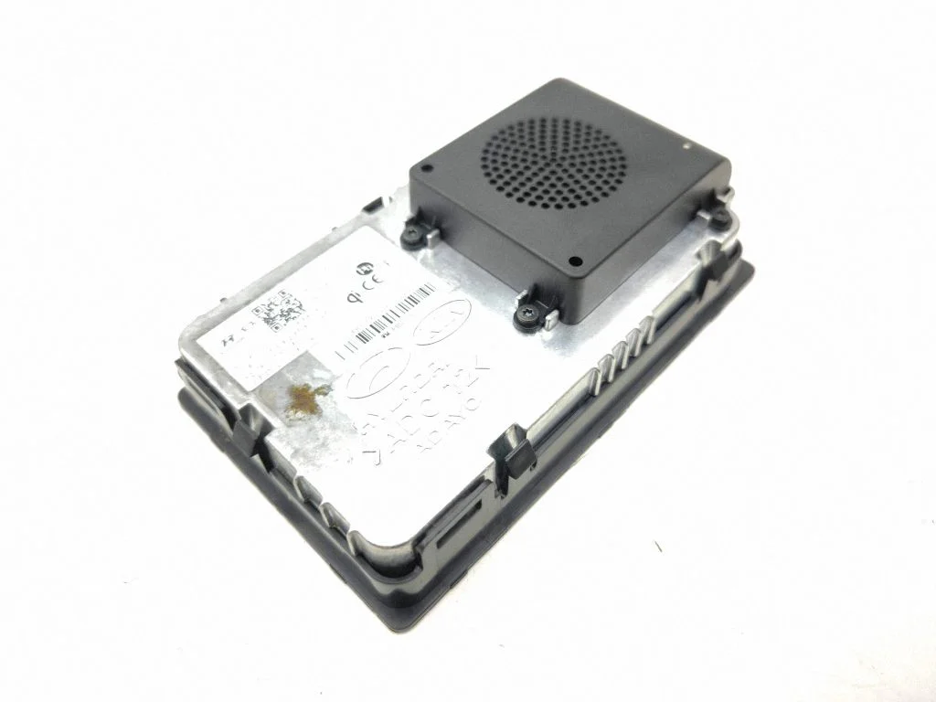 Wireless charging module – Hyundai Tucson TL (2015-)