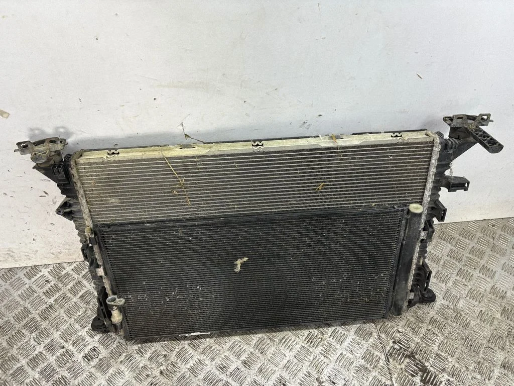 Radiator set 4H0121003N