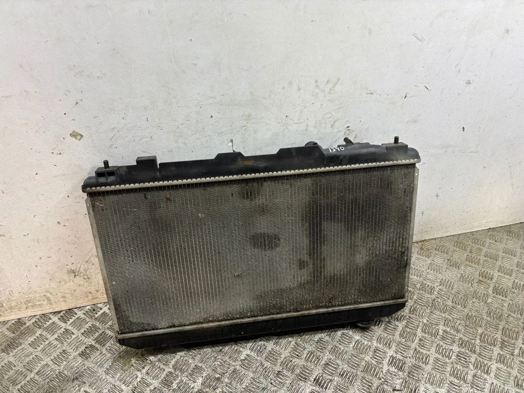 Radiator set – Toyota RAV 4 (XA20) (2000-2005)