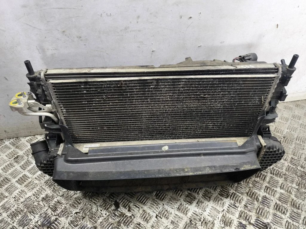 Radiator set – Volvo V50 (2008-2012)