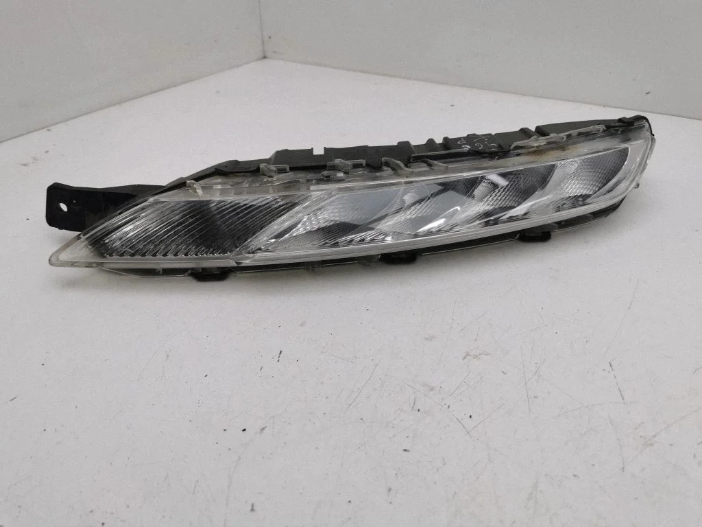 LED Daytime headlight 9676036380