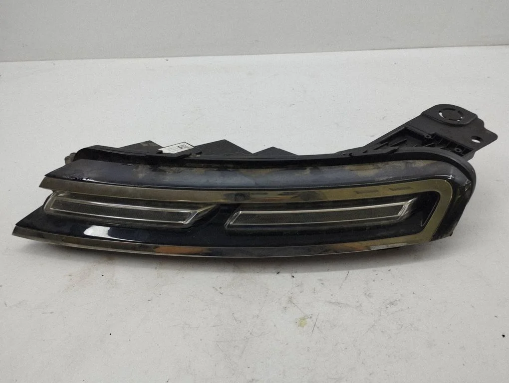 LED dienas gaismas lukturis – Citroen C5 Aircross (2017-2024)
