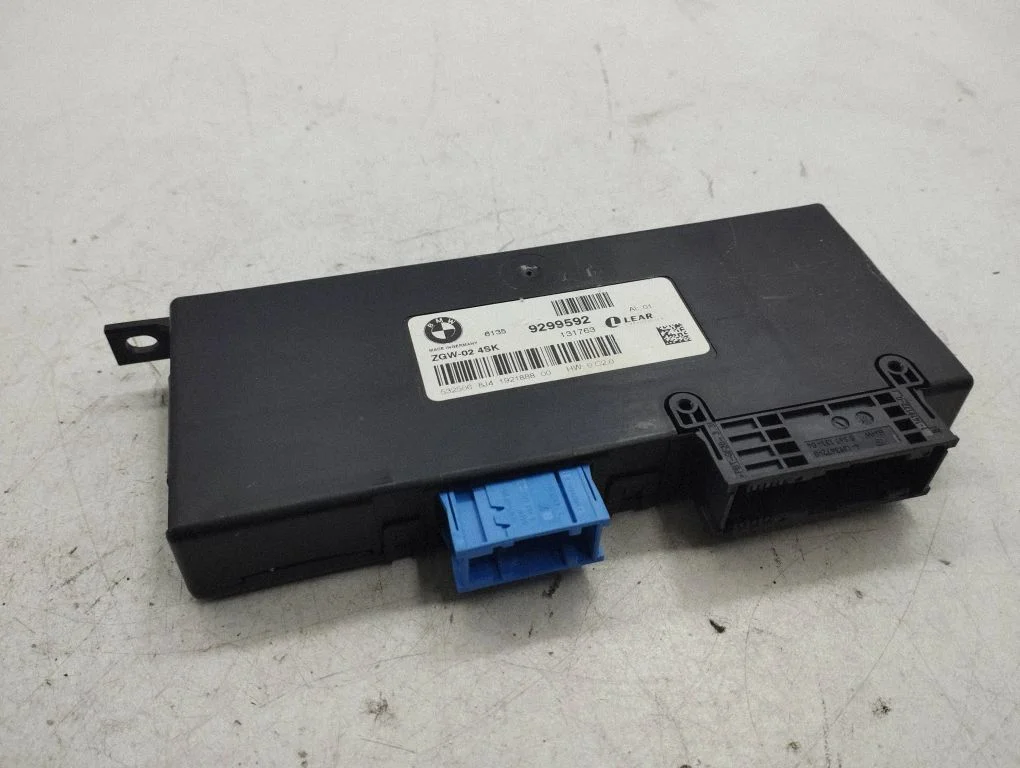 Gateway control module 9299592