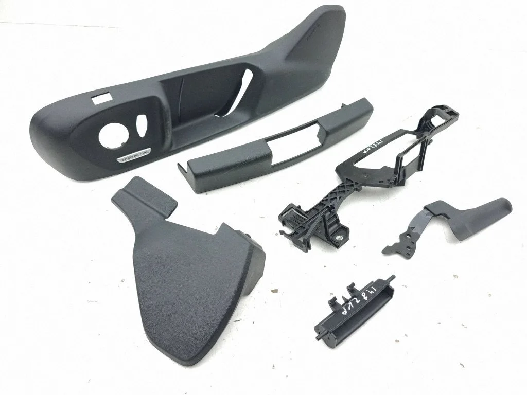 Seat trim 3J0881317