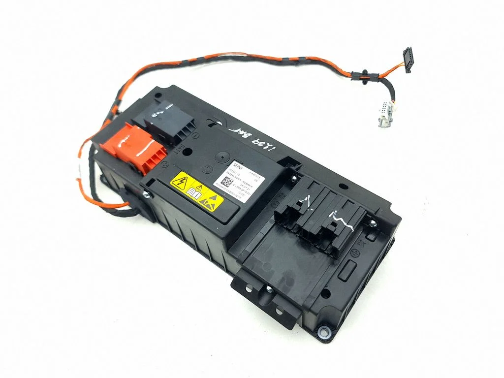 Battery control module 9455518