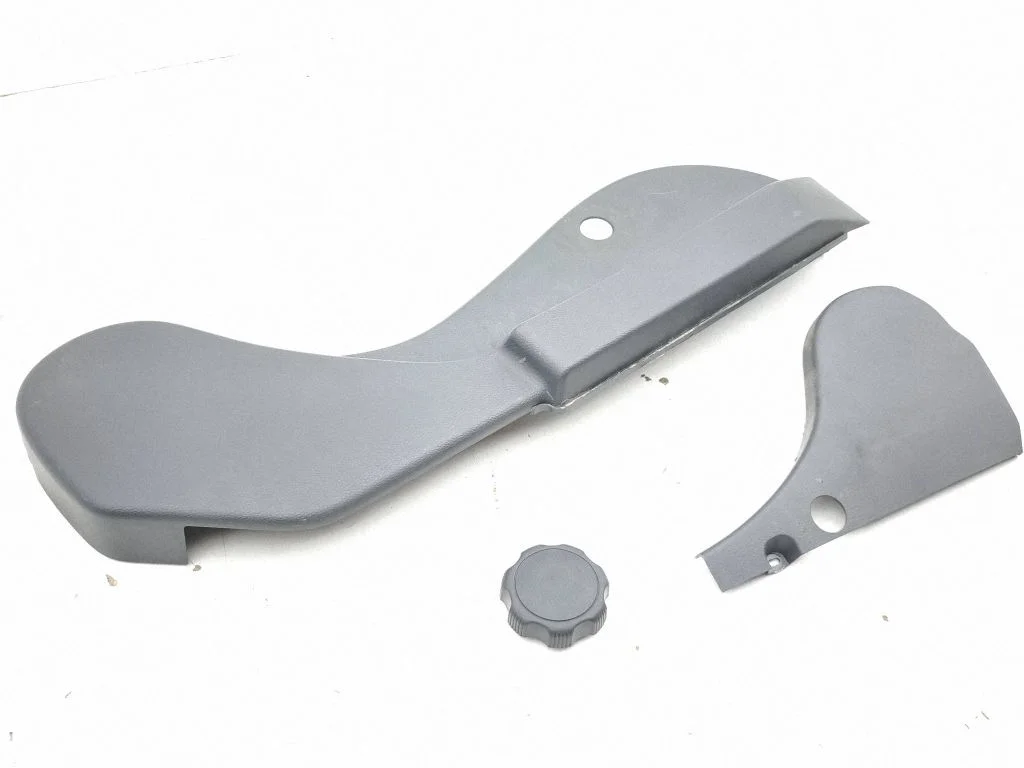 Seat trim 87330CD400