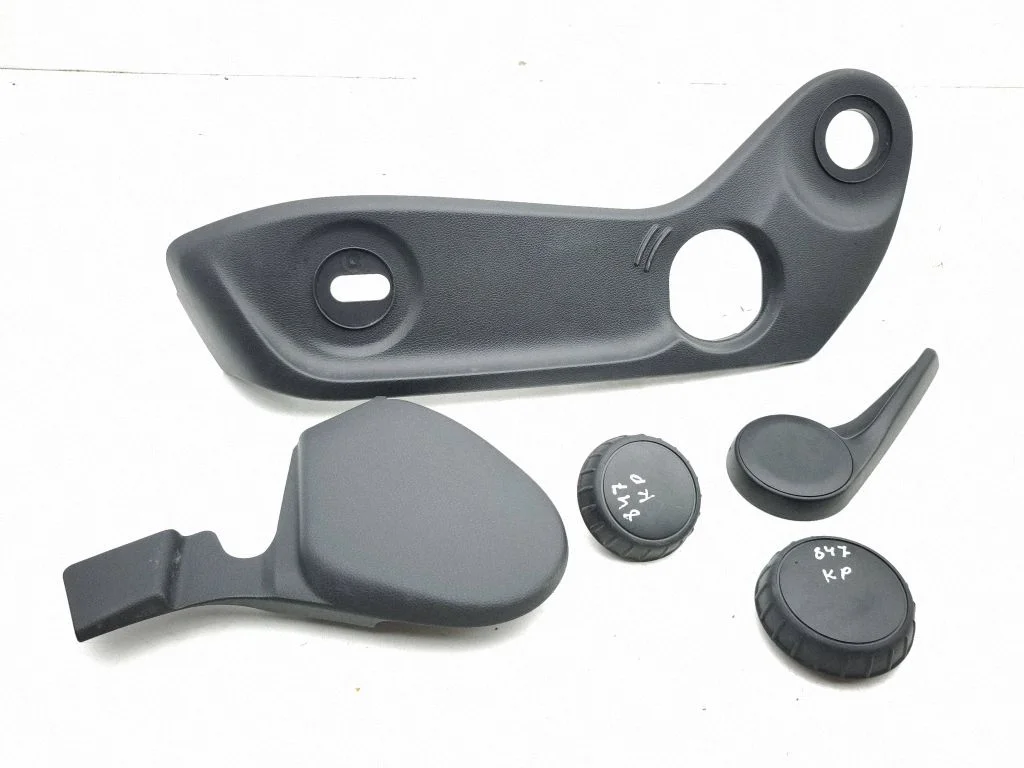 Sēdekļa apdare A2469193900