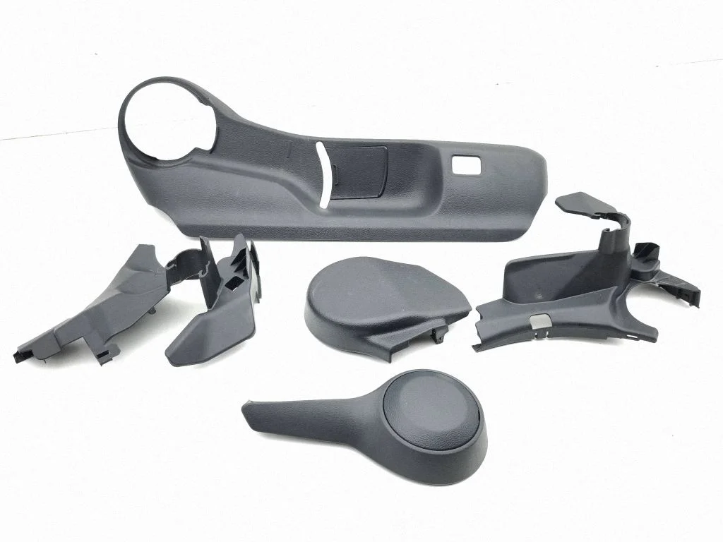 Seat trim 71811F4010