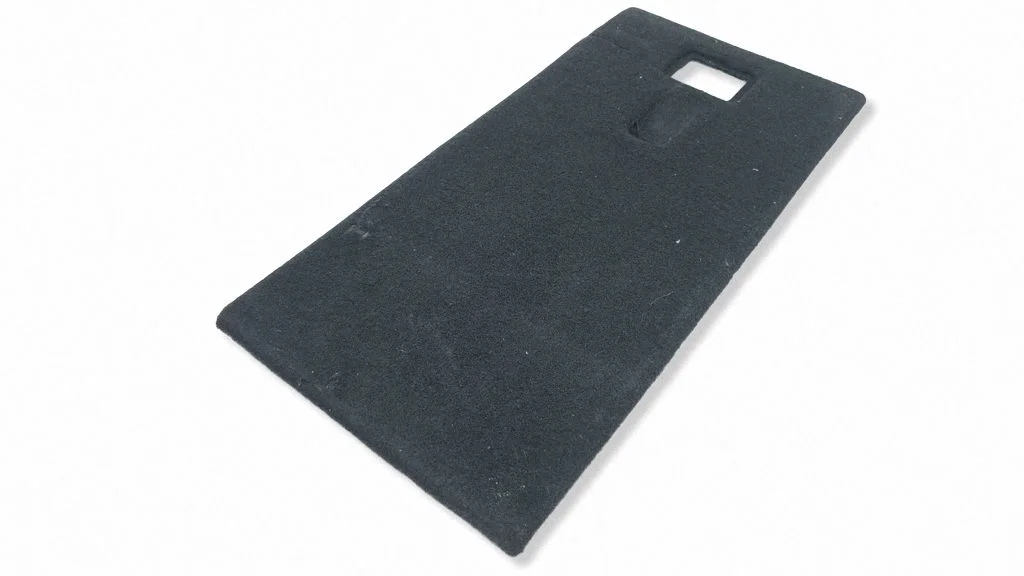 Seat trim – Tesla Model Y (2020-)