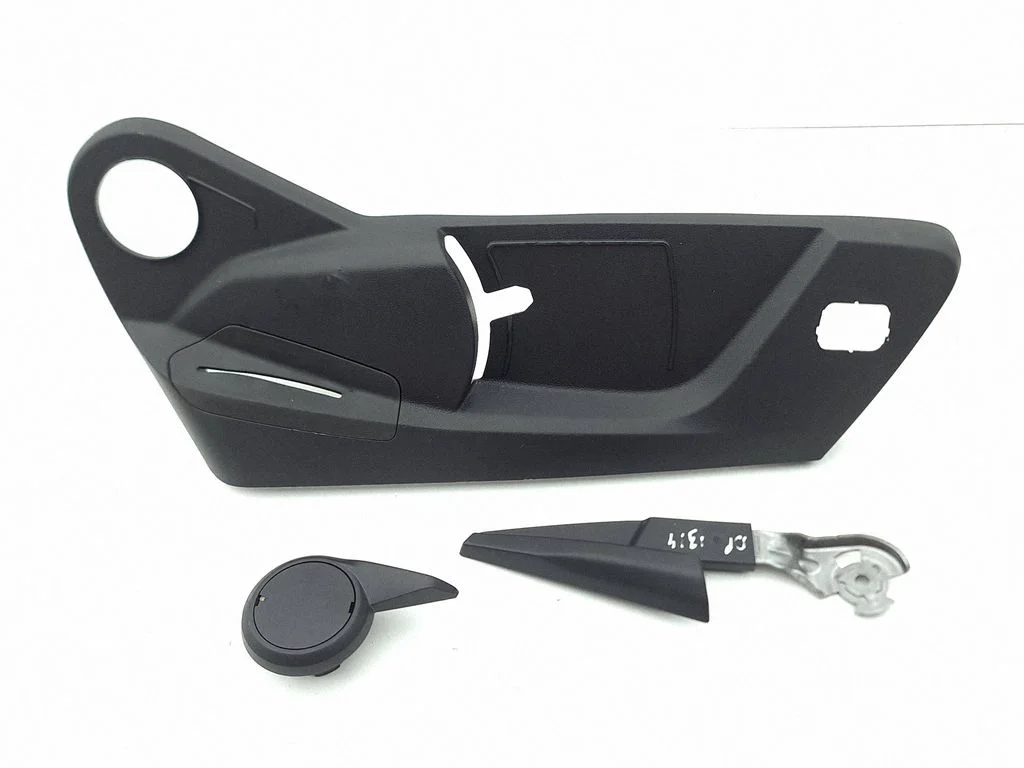 Seat trim L002059798