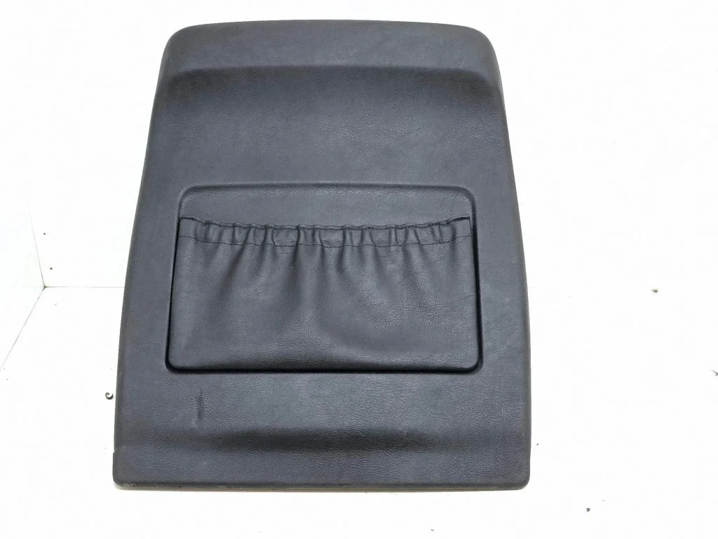 Seat trim – right