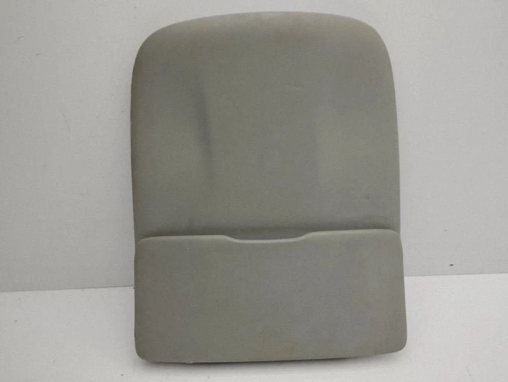 Seat trim – right
