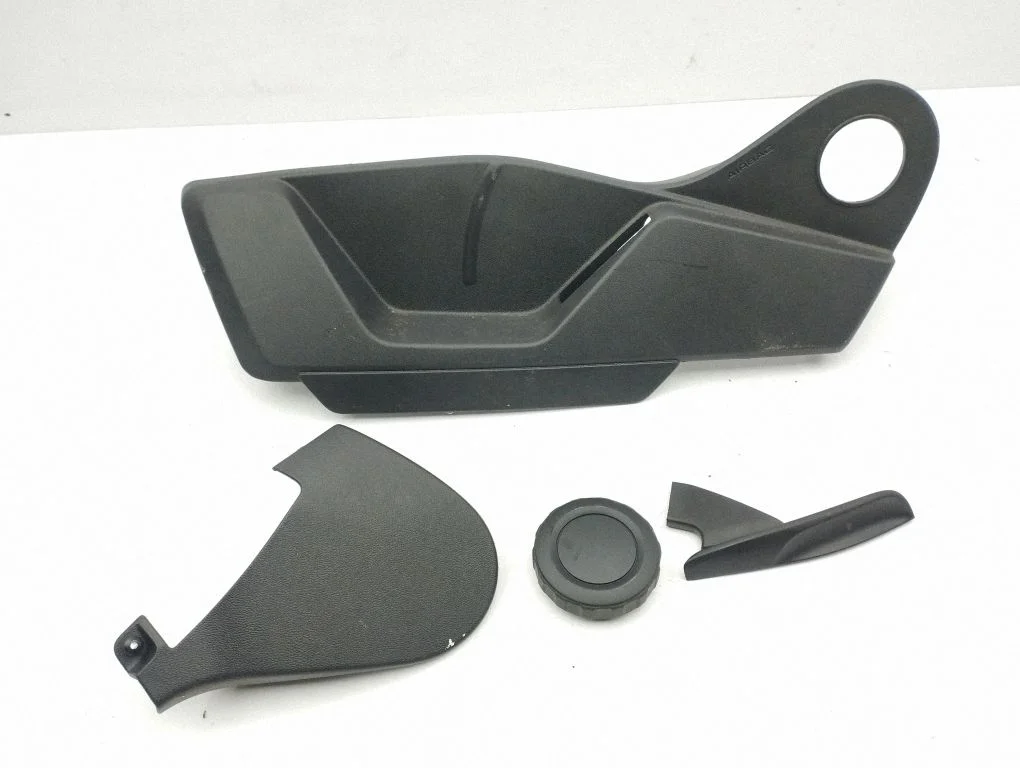 Seat trim 81A881325