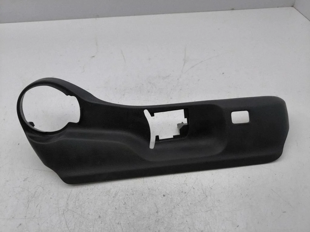 Seat trim 71811F404010