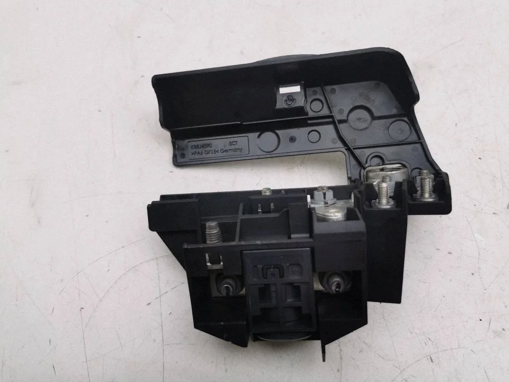 Battery relay fuse 4F0915519