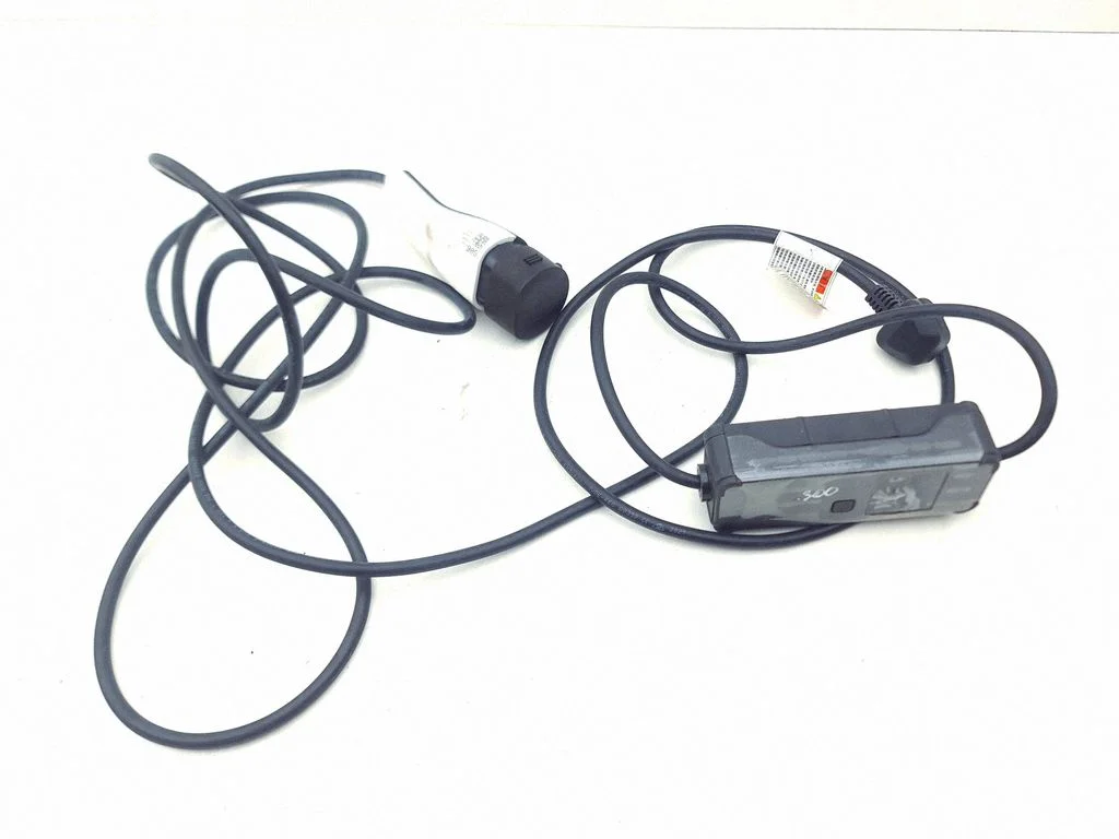 Elektriauto laadimiskaabel s0691686