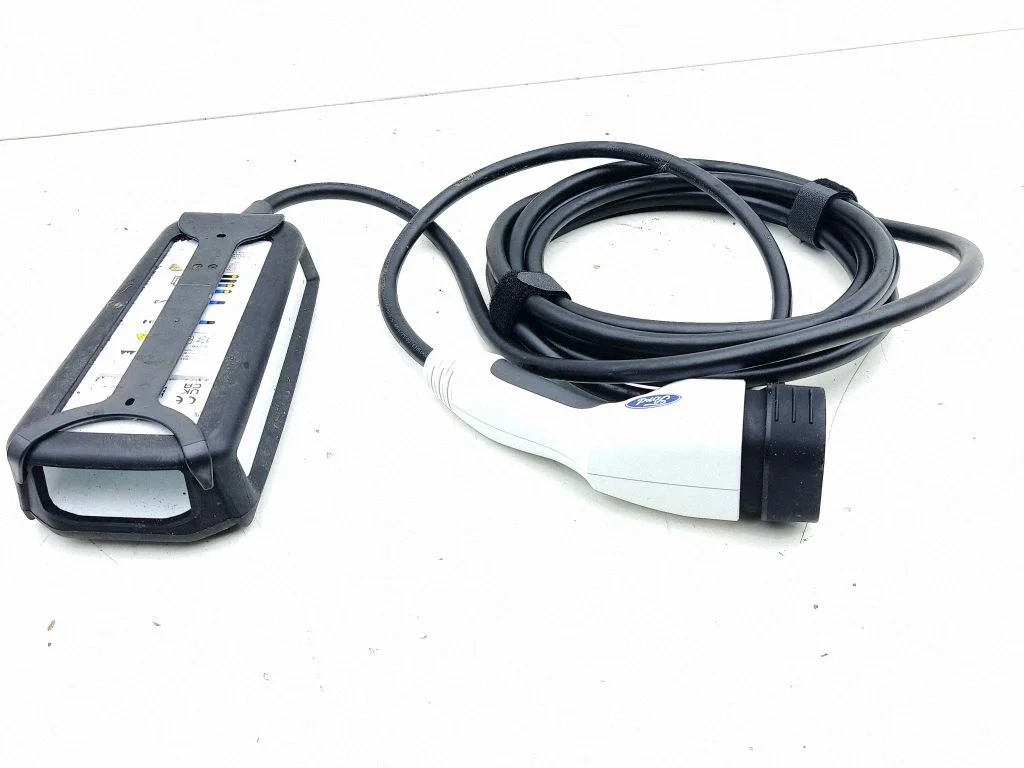 Electric car charging cable LJ9810F868BK
