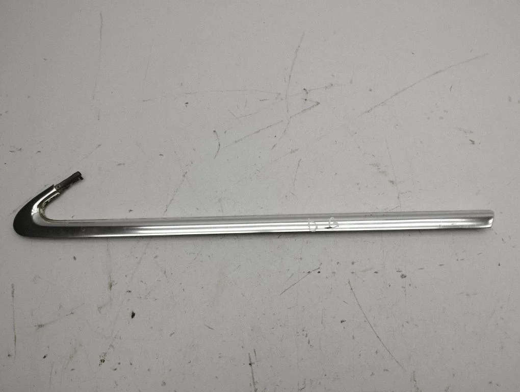 Rear side glass trim 4G5853346D