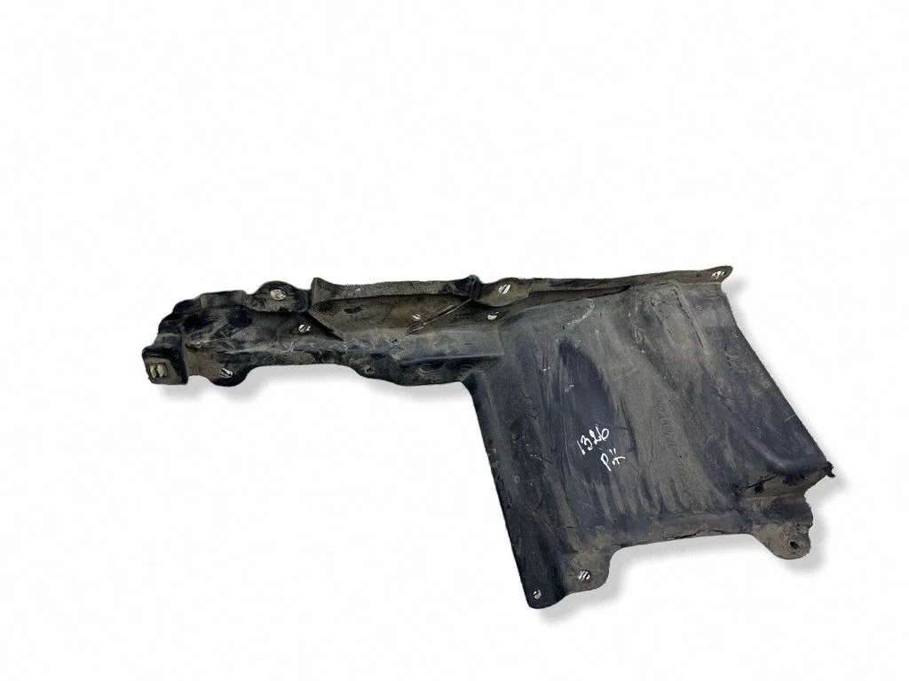 Külgmine põhjakaitse – Toyota Prius (XW50) (2015-2023)