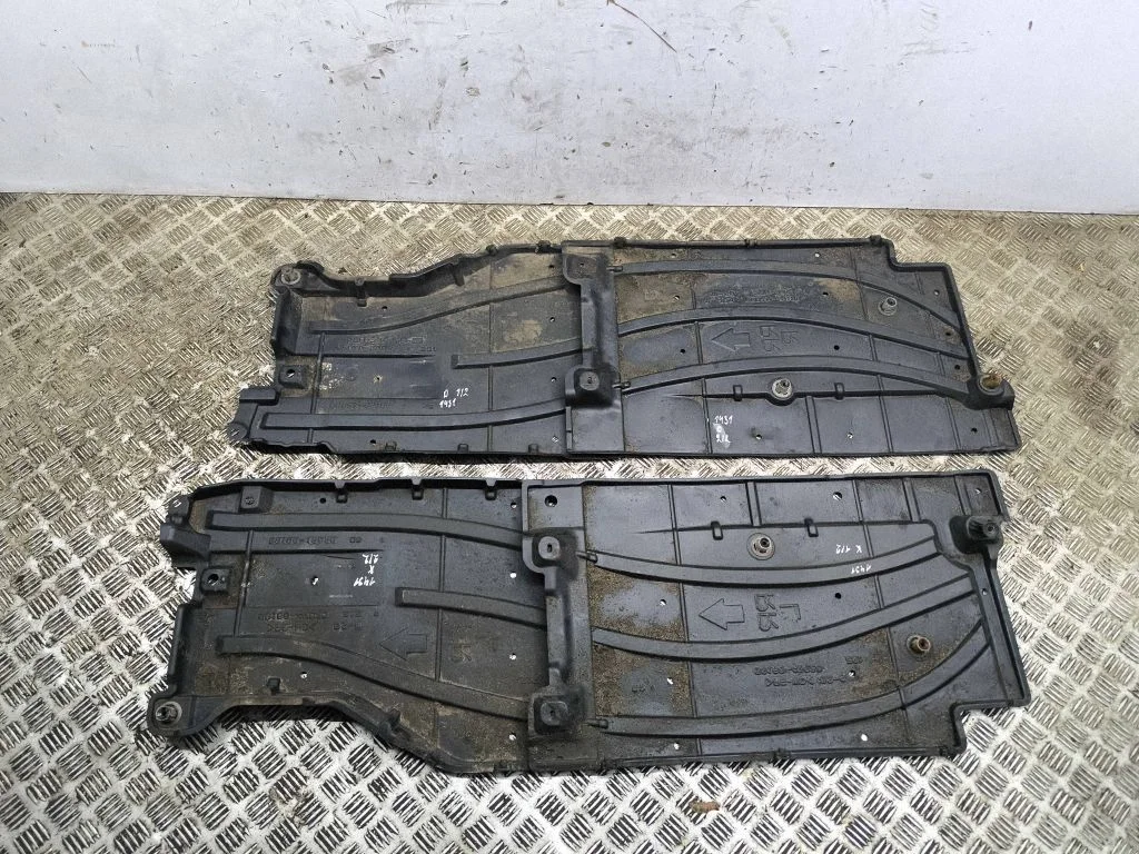 Külgmine põhjakaitse – Toyota Prius (XW30) (2009-2015)