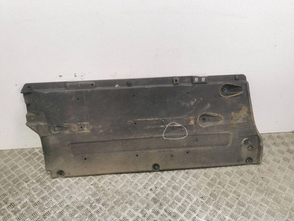 Külgmine põhjakaitse 84145G4120