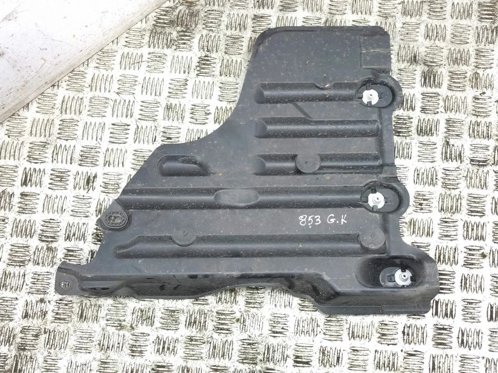 Side bottom protection – left